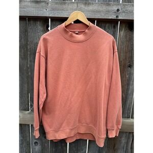 Mens Sweater Uniqlo peach size medium